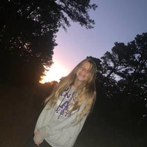 Meet your Posher, Kiley